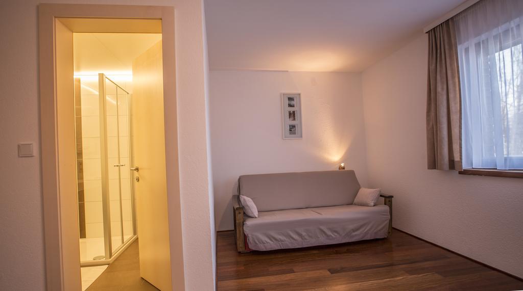Gaestehaus-Pension Barbara Andelsbuch Δωμάτιο φωτογραφία